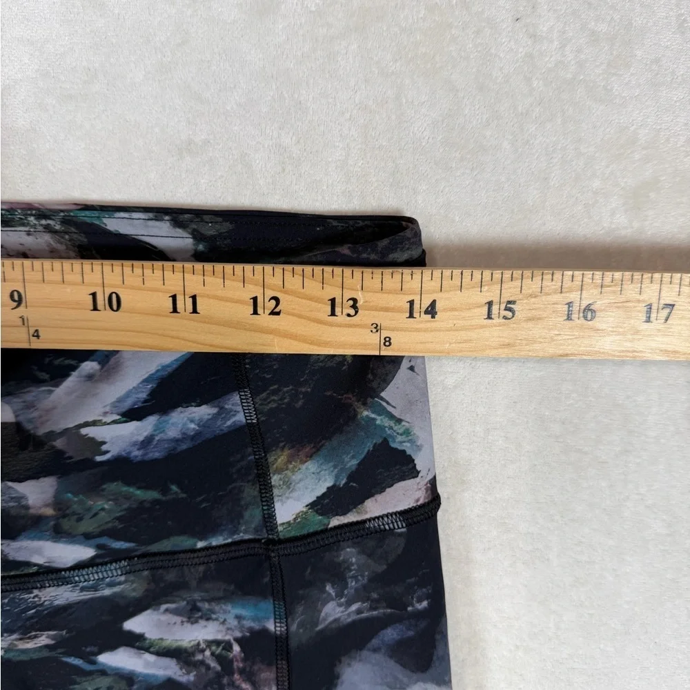Lululemon Athletica Size 8 Align Abstract Multicolor Leggings